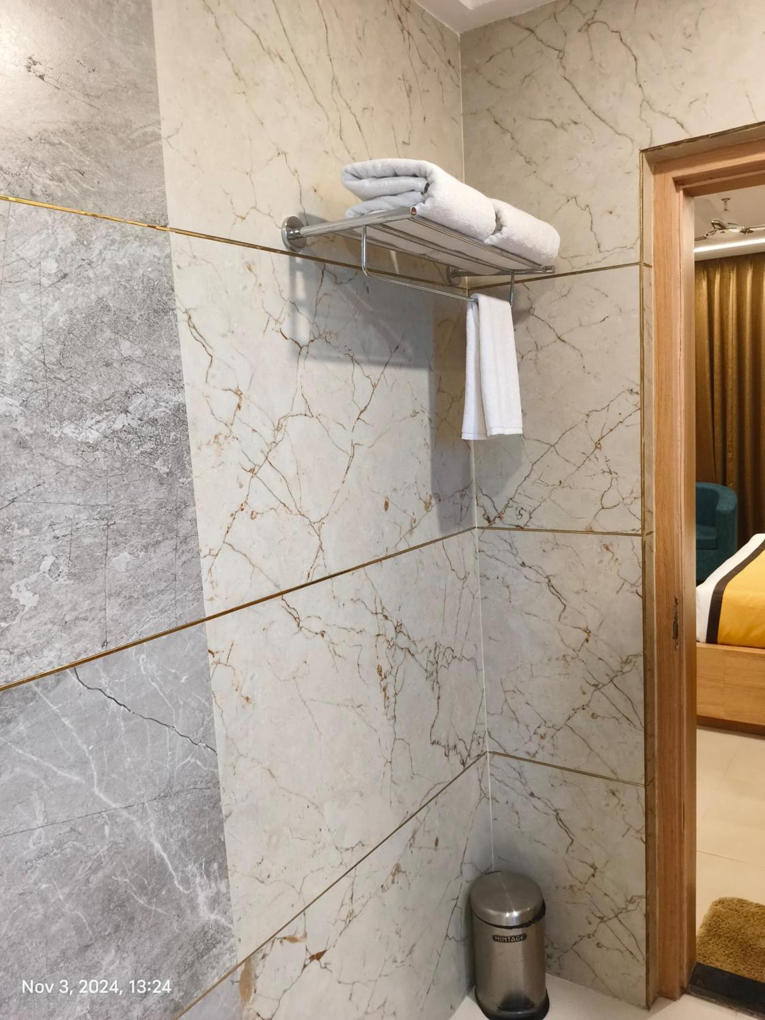 Rs Regal Inn-Deoghar Extérieur photo