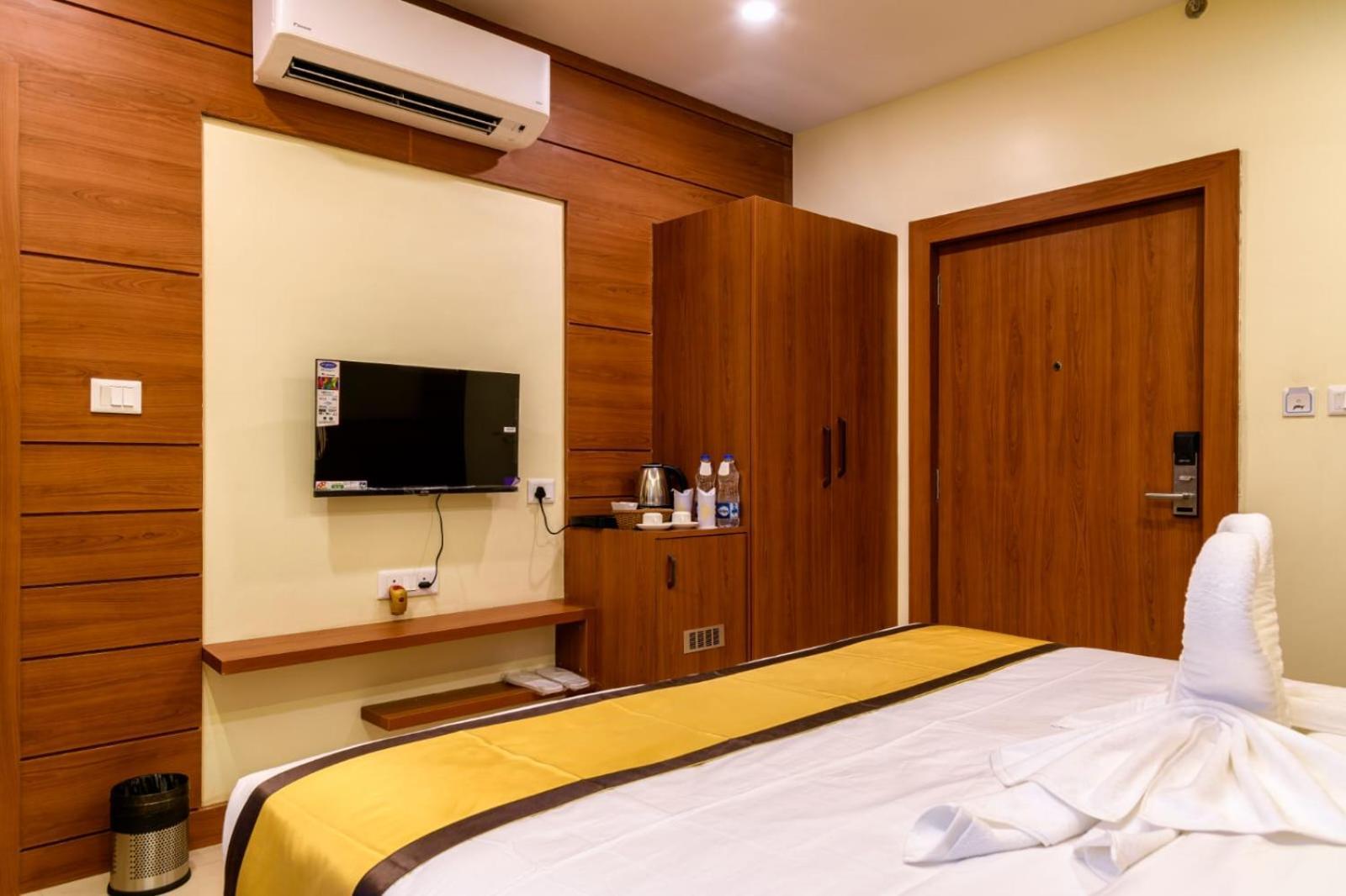 Rs Regal Inn-Deoghar Extérieur photo